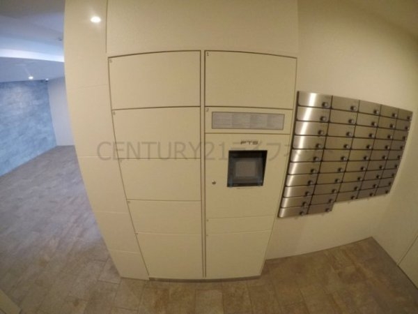 ファーストフィオーレ江坂ネクシス