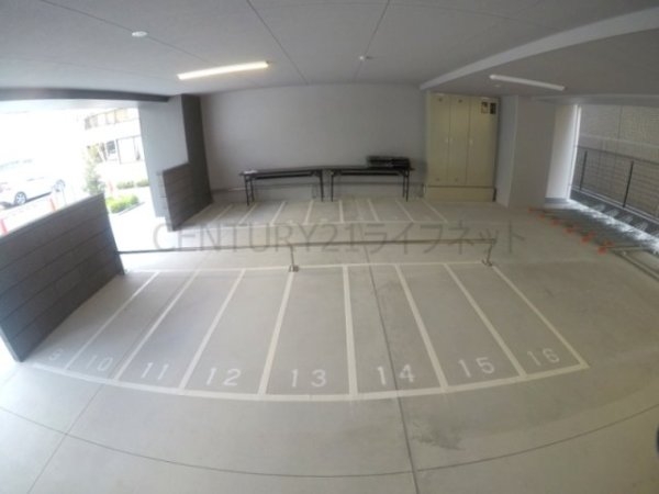 ファーストフィオーレ江坂ネクシス