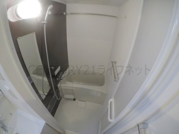 ファーストフィオーレ江坂ネクシス