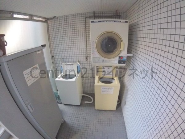 メゾン・ドゥ・レイナ1