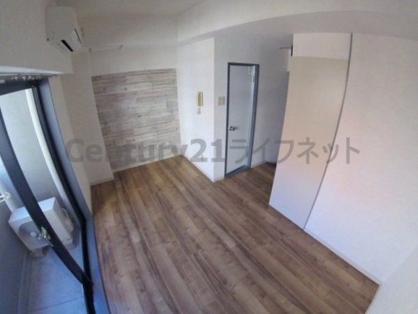 メゾン・ドゥ・レイナ1