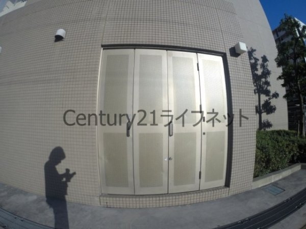 アーバンエース西中島パル