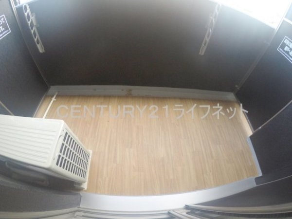 アドバンス江坂東デパール