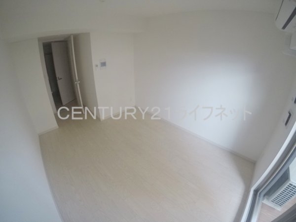 アドバンス江坂東デパール