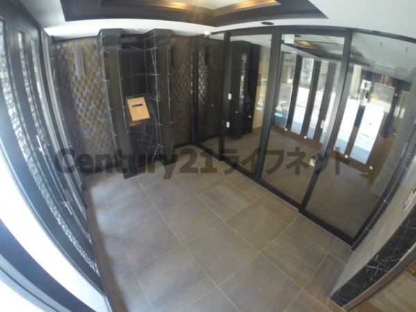 プレサンス新大阪クロステージ