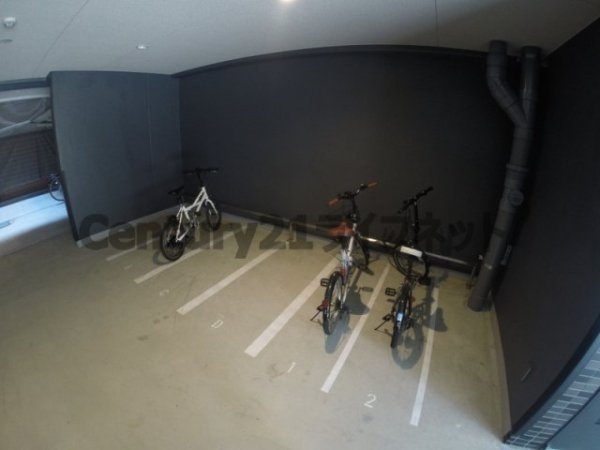 プレサンス新大阪クロステージ