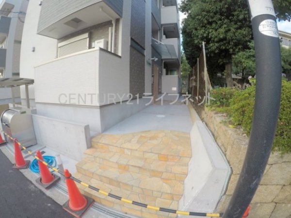 フジパレス西淡路3番館