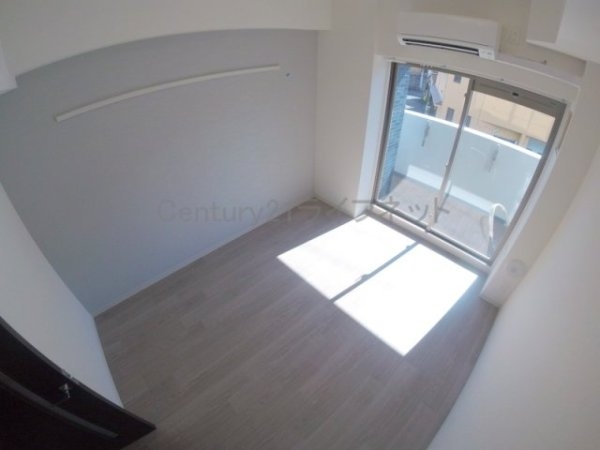 プレサンス新大阪イオリア