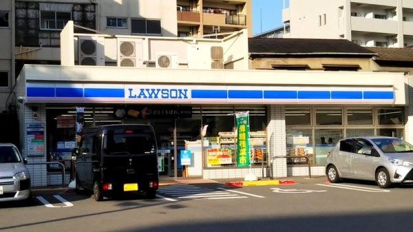 ソルテラス本庄西クレアスト(ローソン大阪本庄東三丁目店)