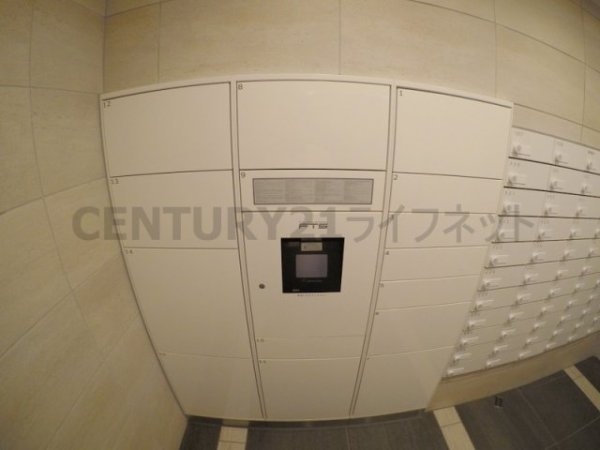 プレサンス大阪三国ネオス