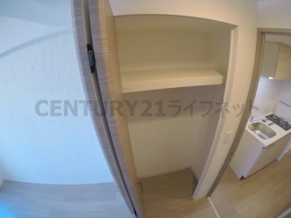 プレサンス大阪三国ネオス