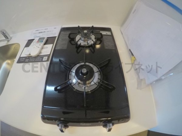 プレサンス大阪三国ネオス