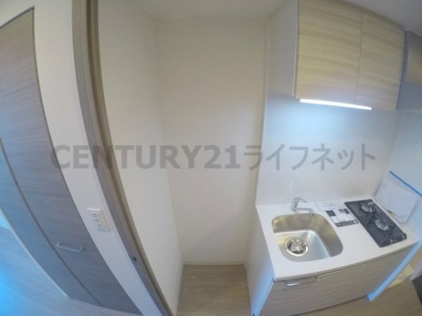 プレサンス大阪三国ネオス