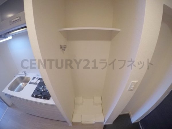 プレサンス大阪三国ネオス