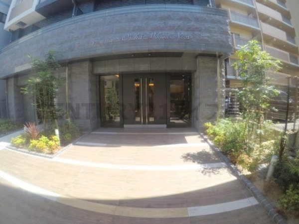 プレサンス大阪三国ネオス