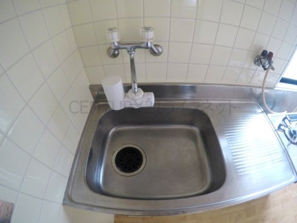 サンライズハイツ2号館