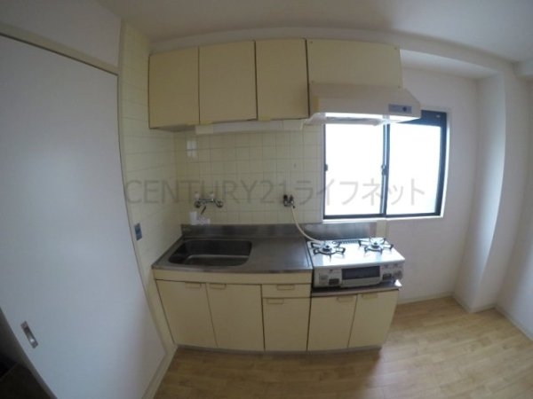 サンライズハイツ2号館