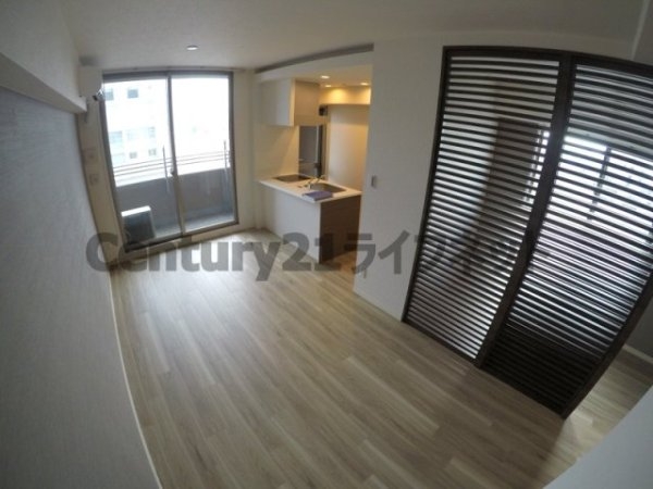 サンレムート江坂サード