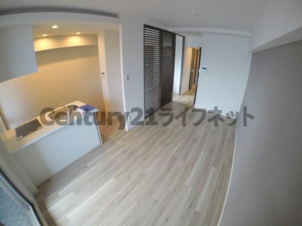 サンレムート江坂サード