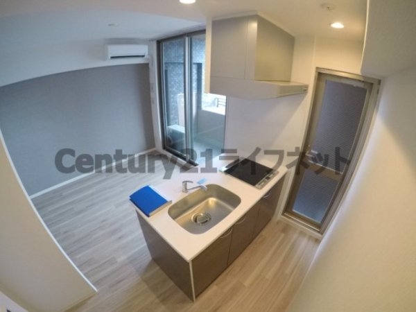 サンレムート江坂サード