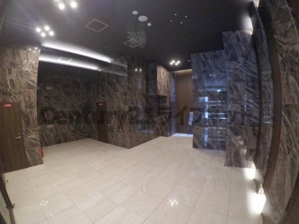 サンレムート江坂サード