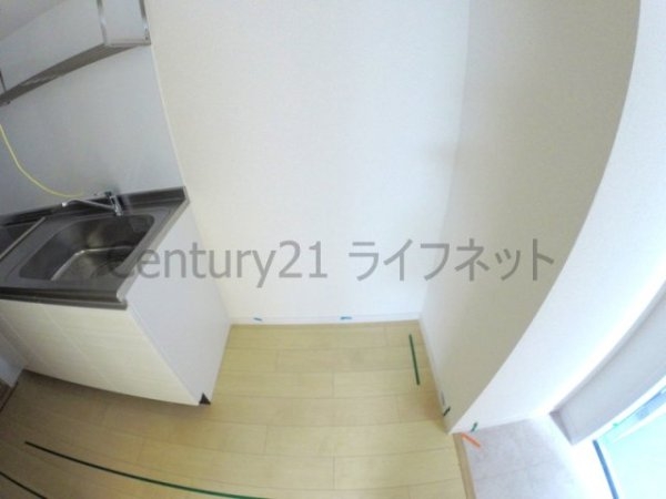 大阪市淀川区東三国１丁目のアパート