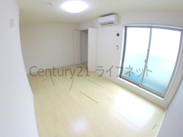 大阪市淀川区東三国１丁目のアパート