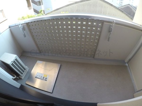 ドライバウム江坂