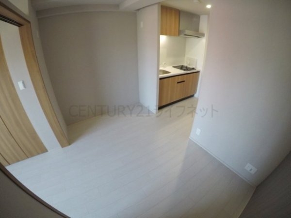 スプランディッド新大阪イースト