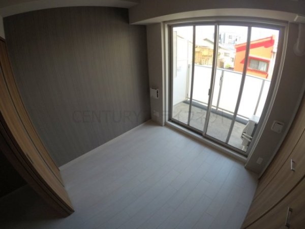 スプランディッド新大阪イースト