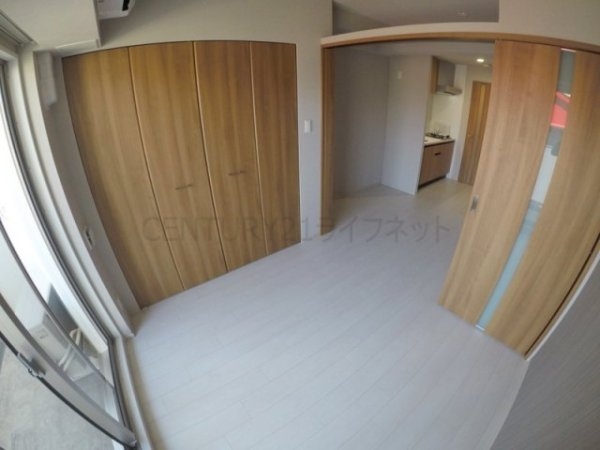 スプランディッド新大阪イースト