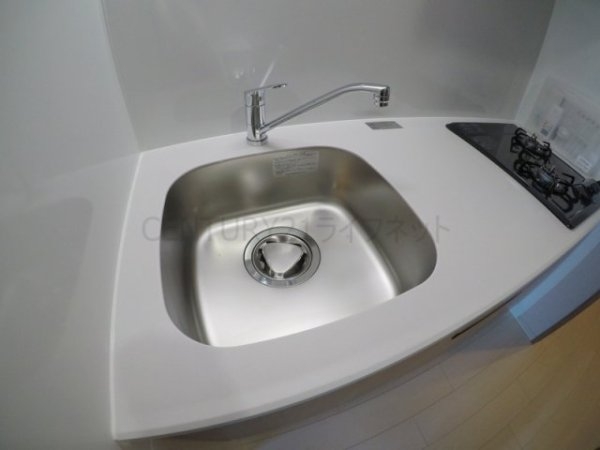 スプランディッド新大阪イースト