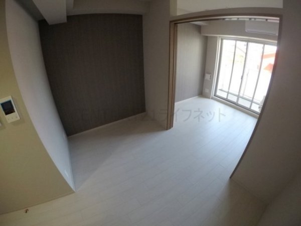 スプランディッド新大阪イースト