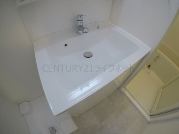 スプランディッド新大阪イースト