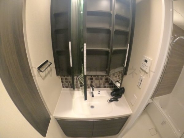 ザ・パークハビオ江坂公園