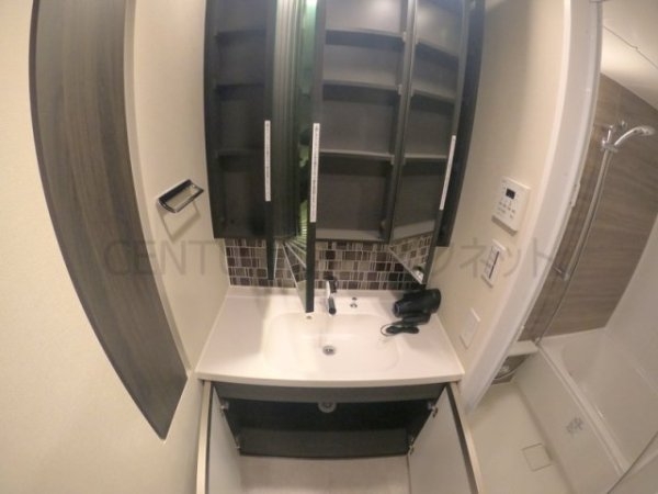 ザ・パークハビオ江坂公園