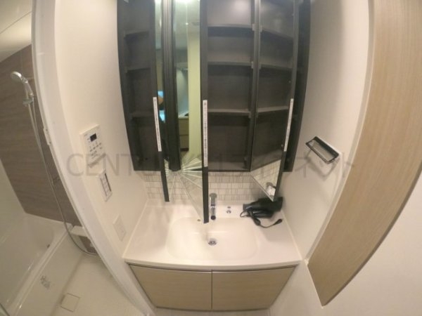 ザ・パークハビオ江坂公園