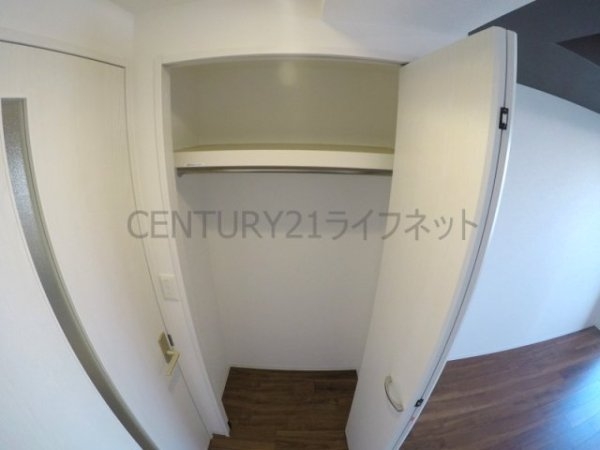 プレサンス江坂クォーレ