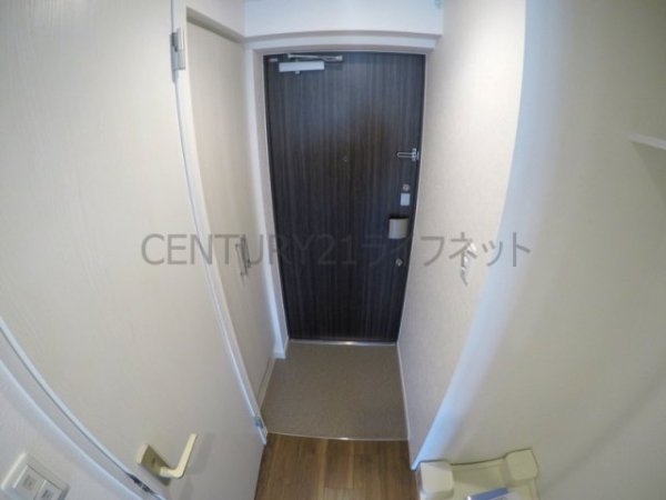 プレサンス江坂クォーレ