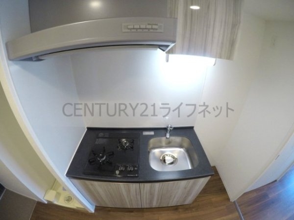 プレサンス江坂クォーレ