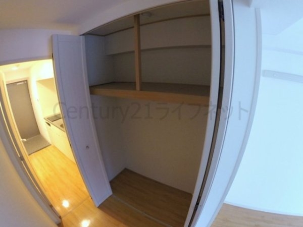 ウィステリアコート