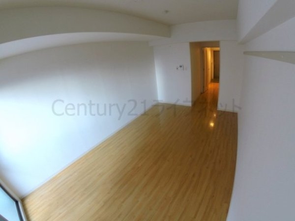 ウィステリアコート