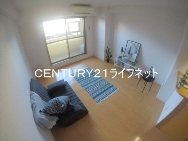 フローライト上新庄駅前