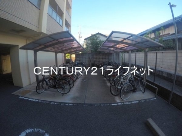 フローライト上新庄駅前