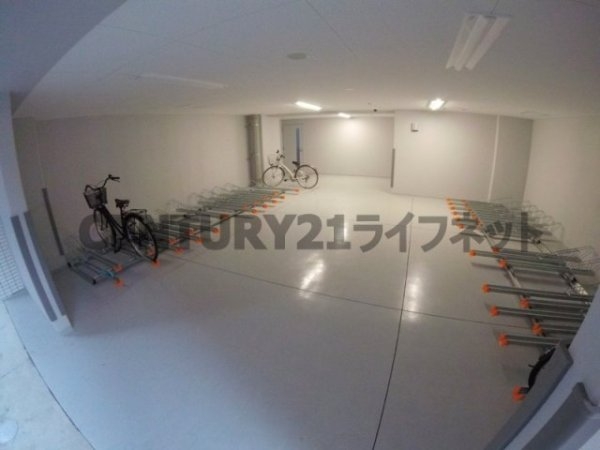 アプリーレ中之島