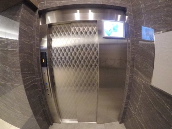 エスリードレジデンス江坂垂水町