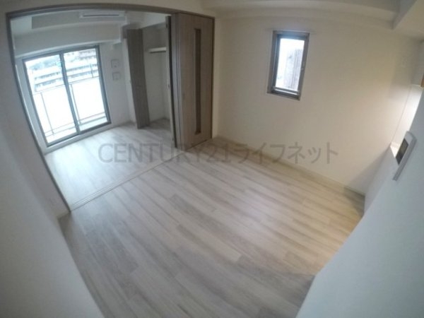 エスリードレジデンス江坂垂水町