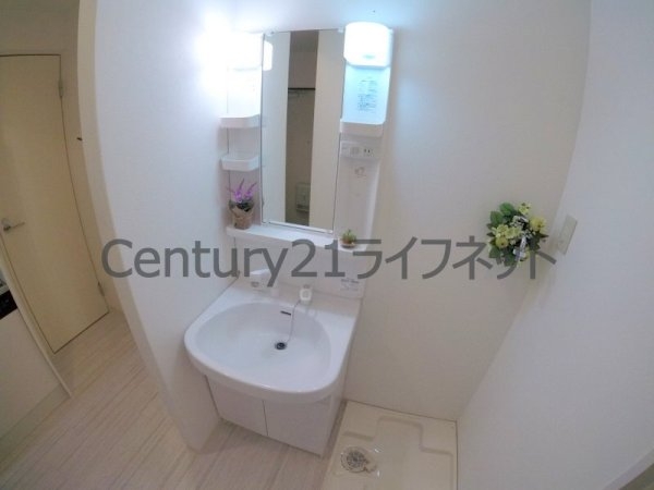 ディーシモンズ梅田