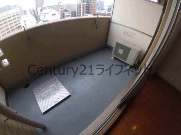 セレニテ天六西