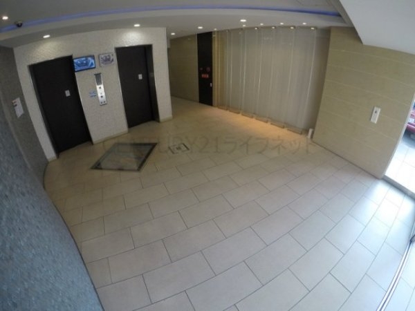 セレニテ江坂四番館